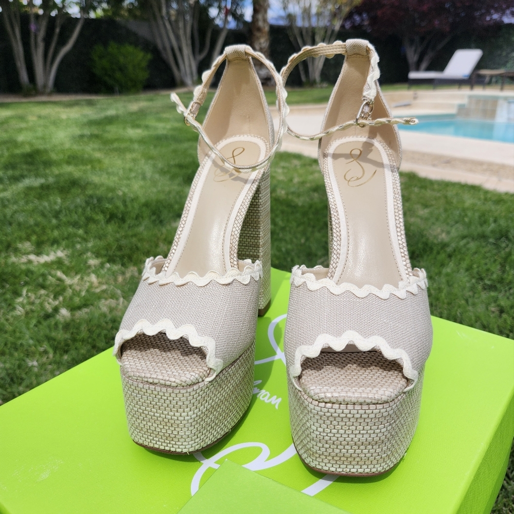 Elegant Cream Platform Wedge Sandals Heels, NEW